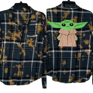 Star Wars buttoned down tie dye shirt. Size M